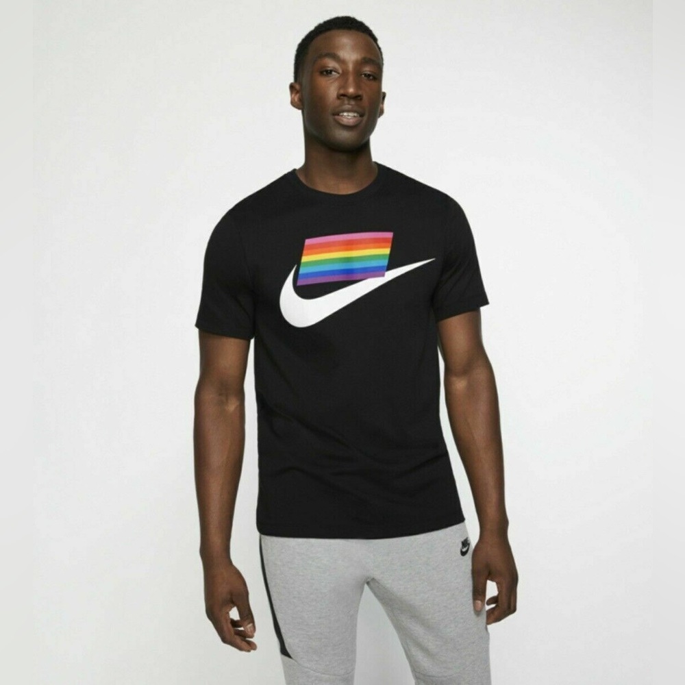 Nike BETRUE pride tshirt, size M